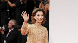 Členka poroty, herečka Fernanda Torres v...