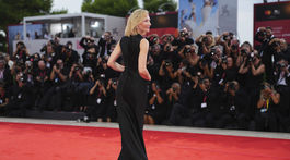 Herečka Cate Blanchett v kreácii Armani Privé.