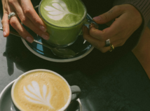 Káva, čaj alebo matcha? Vedci odhalili,...