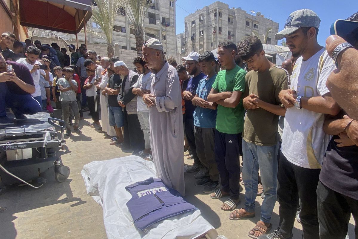 Izrael, Palestínčania, nemocnica, obete,...