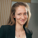 Herečka Eva Mores na návšteve redakcie Pravdy.