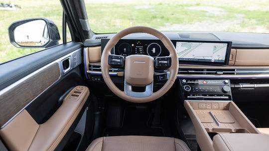 Hyundai Santa Fe HEV - test Huttner 2025