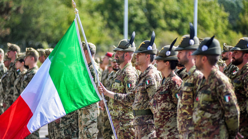 Talianski vojaci v MND Stred