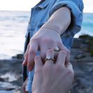 Chloë Grace Moretz a potvrdila tak zásnuby s partnerkou Kate Harrison