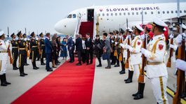 Premiér Robert Fico po prílete do čínskeho...