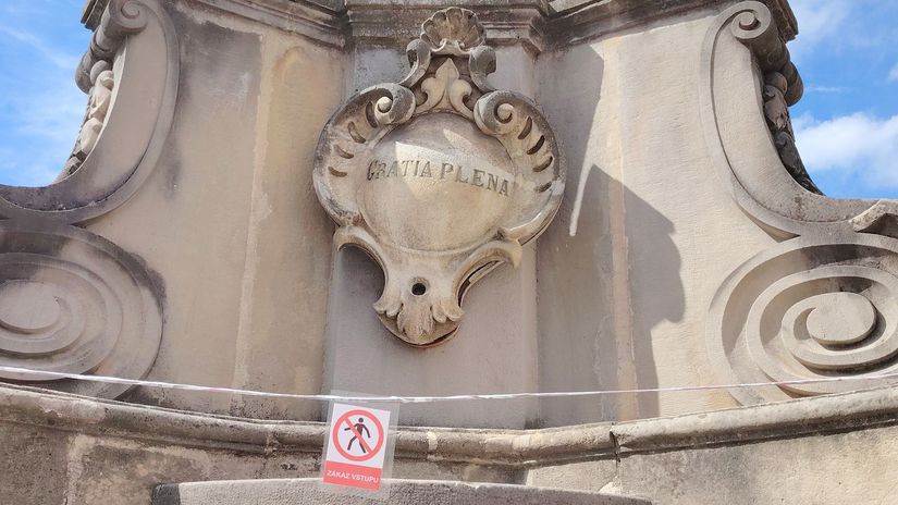 Kartuša s názvom GRATIA PLENA, pod ktorou je...