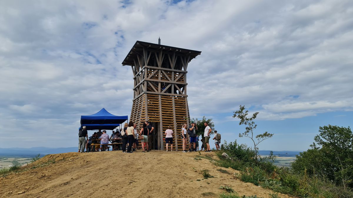 Rozhľadňa Jeden strom Jesenské