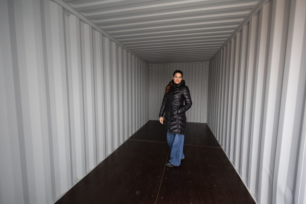 Andrea Bosíková, kontajner