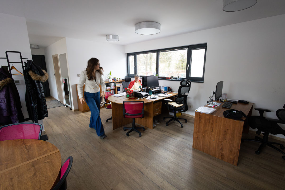 Tieto kancelárske priestory vznikli spojením...