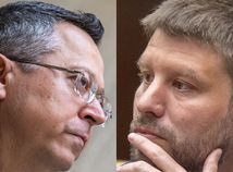 PS predstavilo Tresk. Šimečka: Návod na reštart ekonomiky po vládach Smeru. Kamenický hovorí o hanbe a pamflete