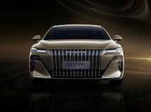 Roewe M7 DMH: Toto je prvé čínske auto...