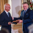 VLÁDA: Odovzdanie Štátnych cien Alexandra Dubčeka