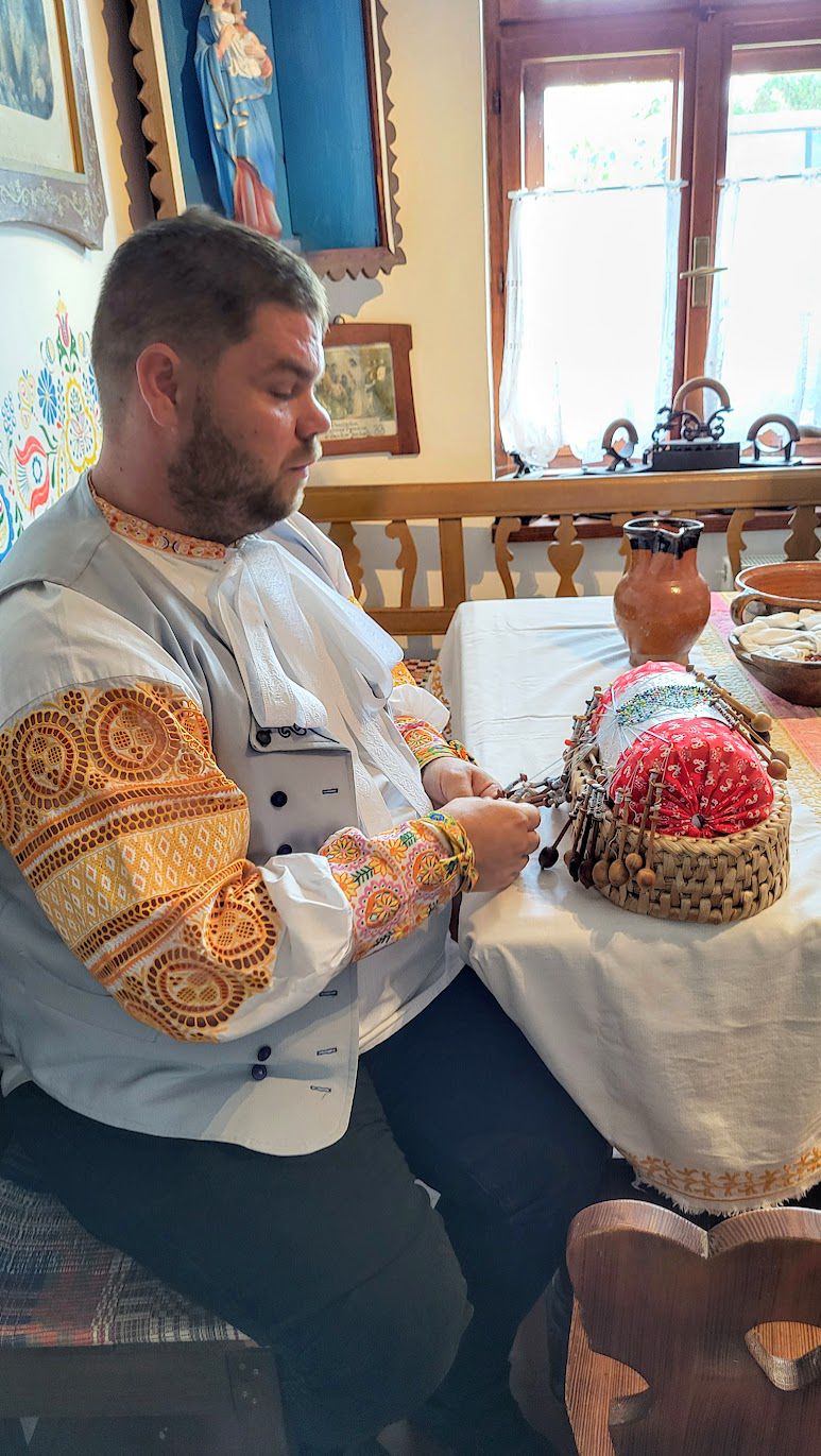 Matej Pisca, majster krakovianskej čipky s...