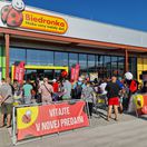 Otvorenie novej predajne Biedronka Revuca