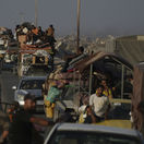 Palestínčania na odchode z Gazy