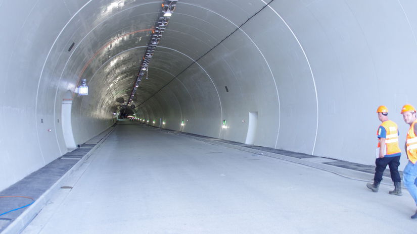 tunel Višňové betonáž