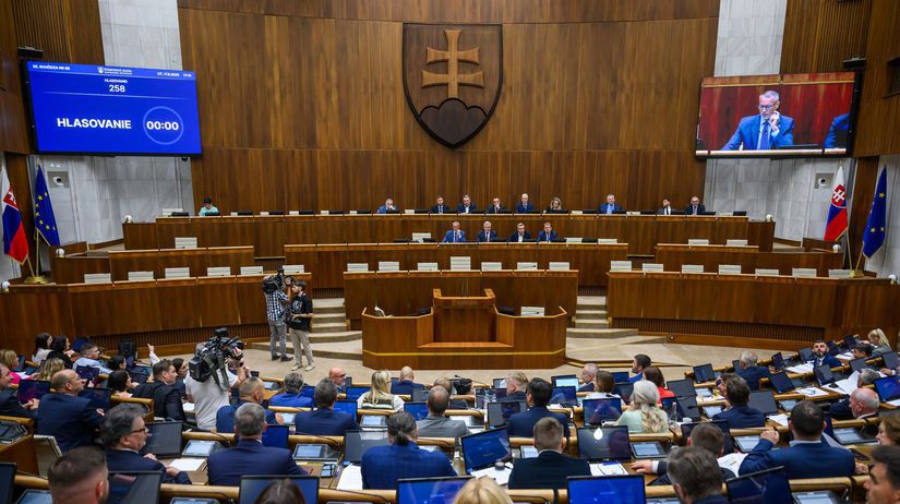 Parlament / NR SR / Plénum /