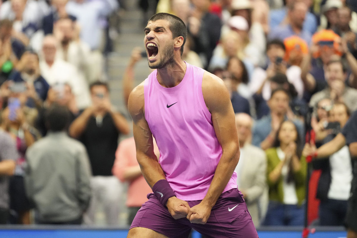 Tenista Carlos Alcaraz na archívnom zábere.