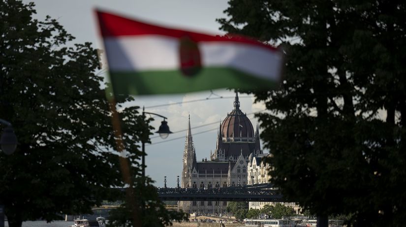 Hungary / Budapest / Flag /