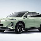 hongqi-ehs5-2025-01-min-1400x933