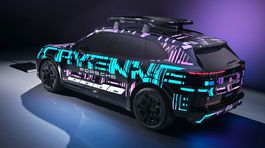 Porsche Cayenne - indukčné nabíjanie