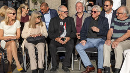 Odhalenie dlaždice Milana Kňažka