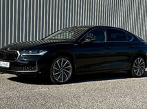 Test: Na Superbe s plug-in hybridom budete len...