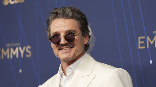 Pedro Pascal oblečený v značke Celine na 77....