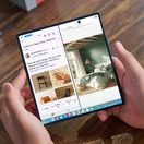 026-lifestyle-galaxy-zfold7-blueshadowjpg