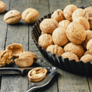 orechy, vlašské orechy,