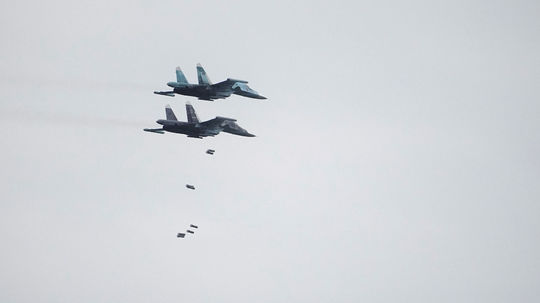 Dvojica bombardérov Su-34 ruských vzdušných síl...