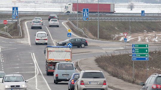 Úsek diaľnice D1 pri Bratislave smerom do mesta bude štyri dni uzavretý