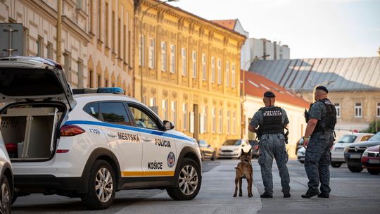 Košice v rôznych tabuľkách svietia v oblasti...
