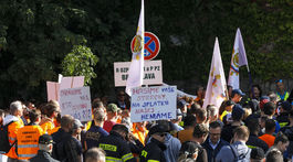 SR Bratislava NRSR Polícia Odbory Zhromaždenie BAX