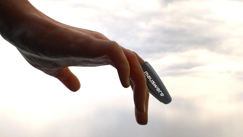 Finger Maus dokáže plnohodnotne zastúpiť...