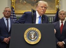 Robert F. Kennedy / Donald Trump /