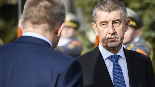 "Zachovaj sa ako chlap". Babiš vyzval Fialu, aby na summite EÚ odmietol nové klimatické ciele. Český premiér reagoval