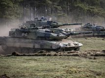 švédske tanky, vojna, vojaci, Švédsko, nato, armáda,