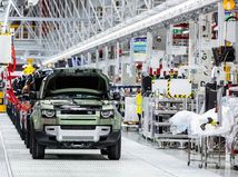 JLR: Linky v Nitre stále stoja. Výroba možno...