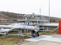 Maďarský strategický závod v plameňoch: Orbán nevylúčil vonkajší útok. Vyšetrovanie požiaru v Százhalombatte pokračuje