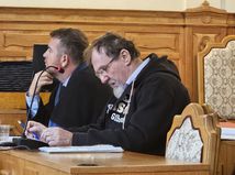 Juraj Cintula a jeho obhajca Namir Alyasry