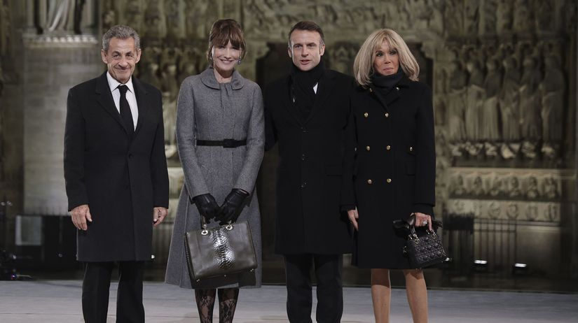 France Notre Dame Reopening