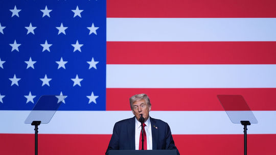  Americký minister obrany Pete Hegseth do...