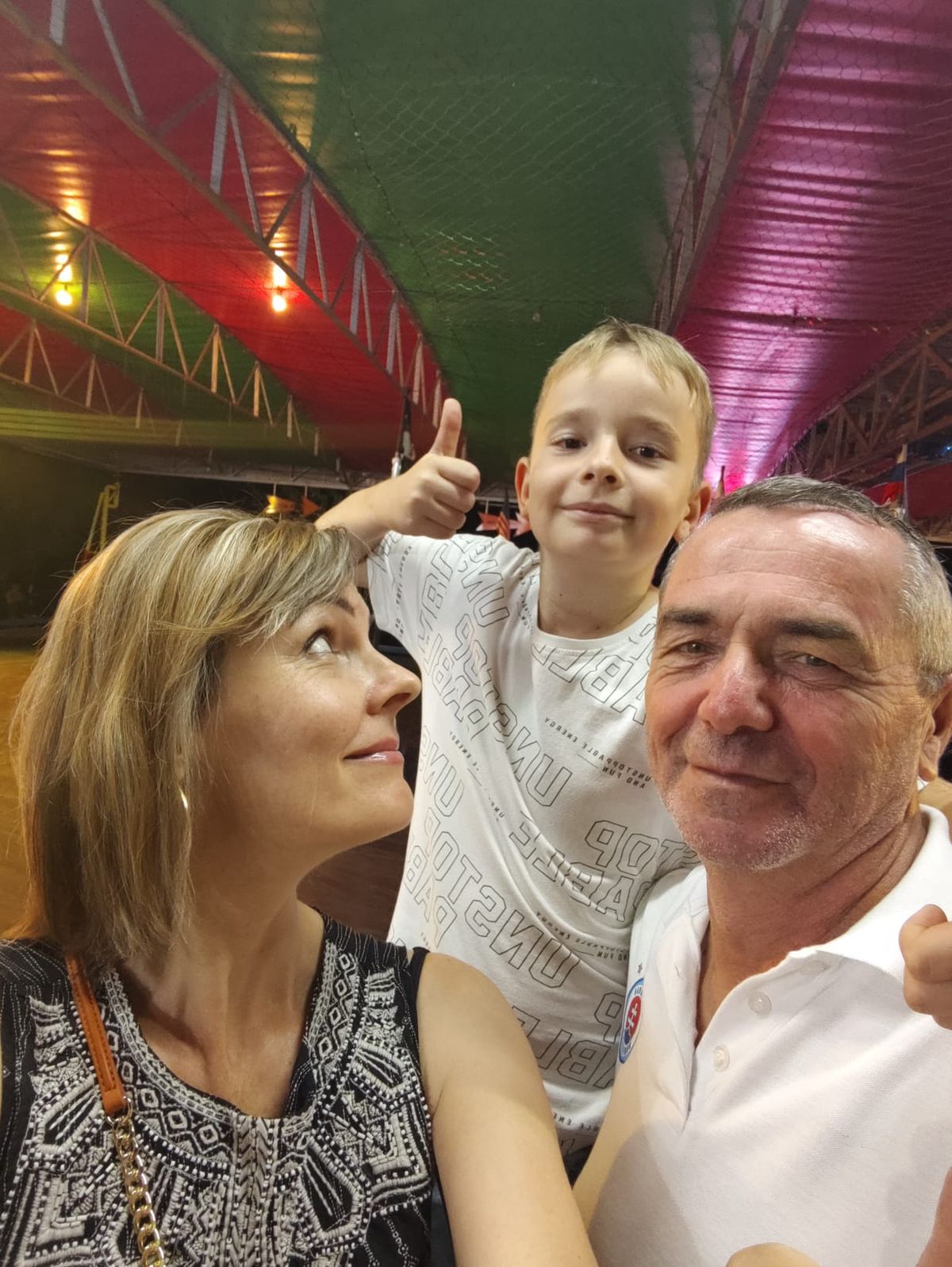 Jaroslav Timko s manželkou Anetou a ich synom...