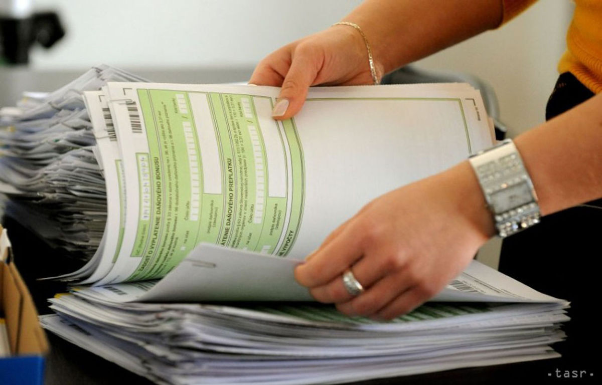 Tohtoročné majetkové priznania verejných...