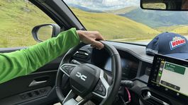 Transfăgărășan a Transalpina s Dacia Duster - 2025