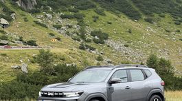 Transfăgărășan a Transalpina s Daciou Duster - 2025