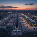 Veľké letisko - obrázok vytvorený AI