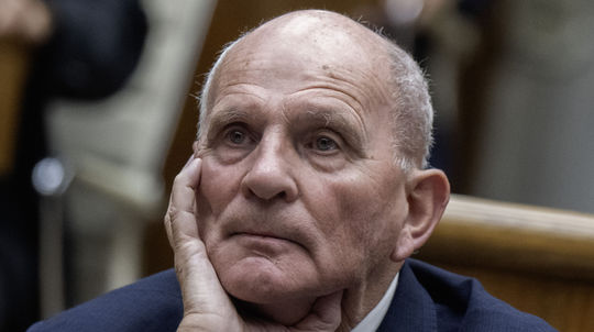 Mikloško: Odkláňame sa od línie z novembra 1989, veci sa vulgarizujú