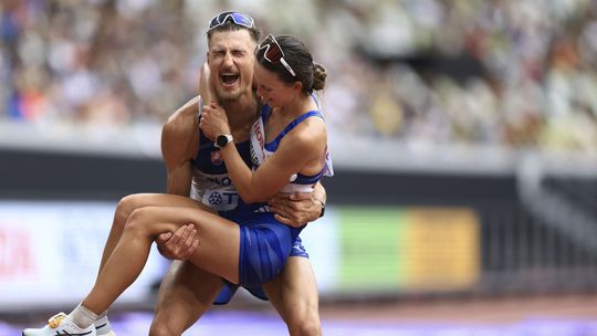 Hana Burzalová, Dominik Černý